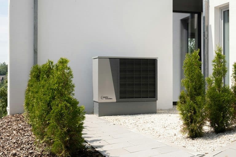 Quel radiateur choisir pour améliorer le DPE de vos investissements ? Rénover pour Gagner