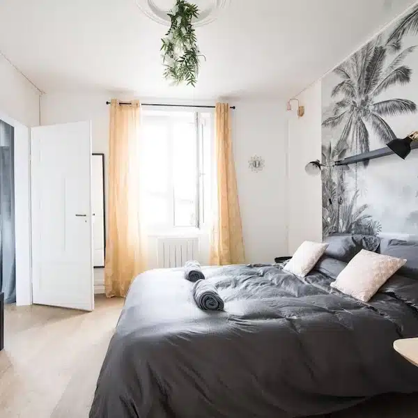 Chambre apres immeuble airbnb